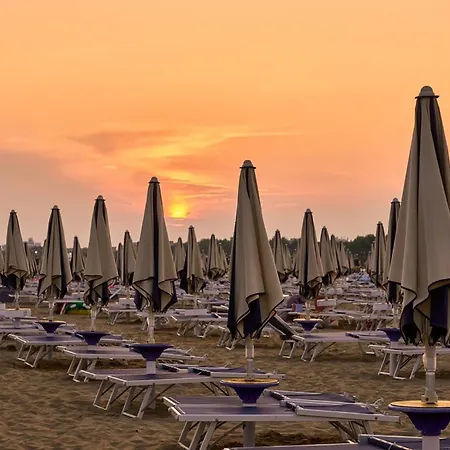 Apartment Comfortable Flat Just Steps From The Bibione